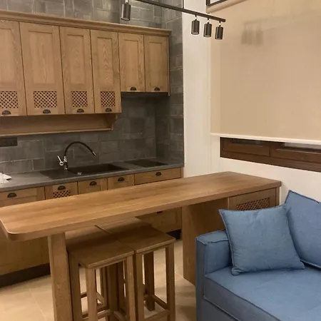 The Mits Luxury Скиатос