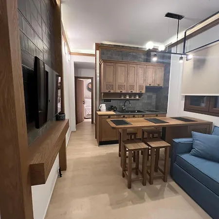 The Mits Luxury *
