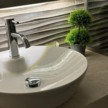 Апартаменты The Mits Luxury